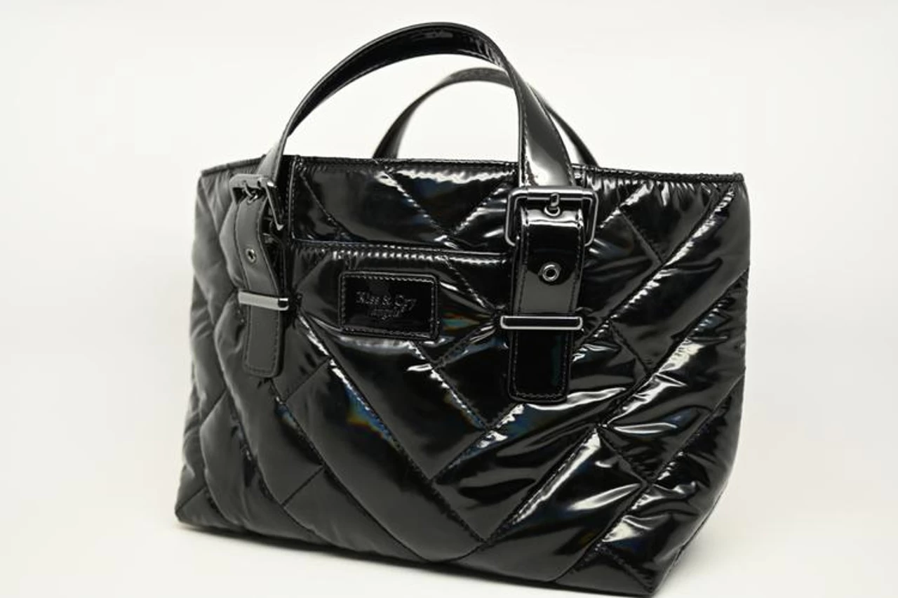 Kiss And Cry Angels - Spiffy